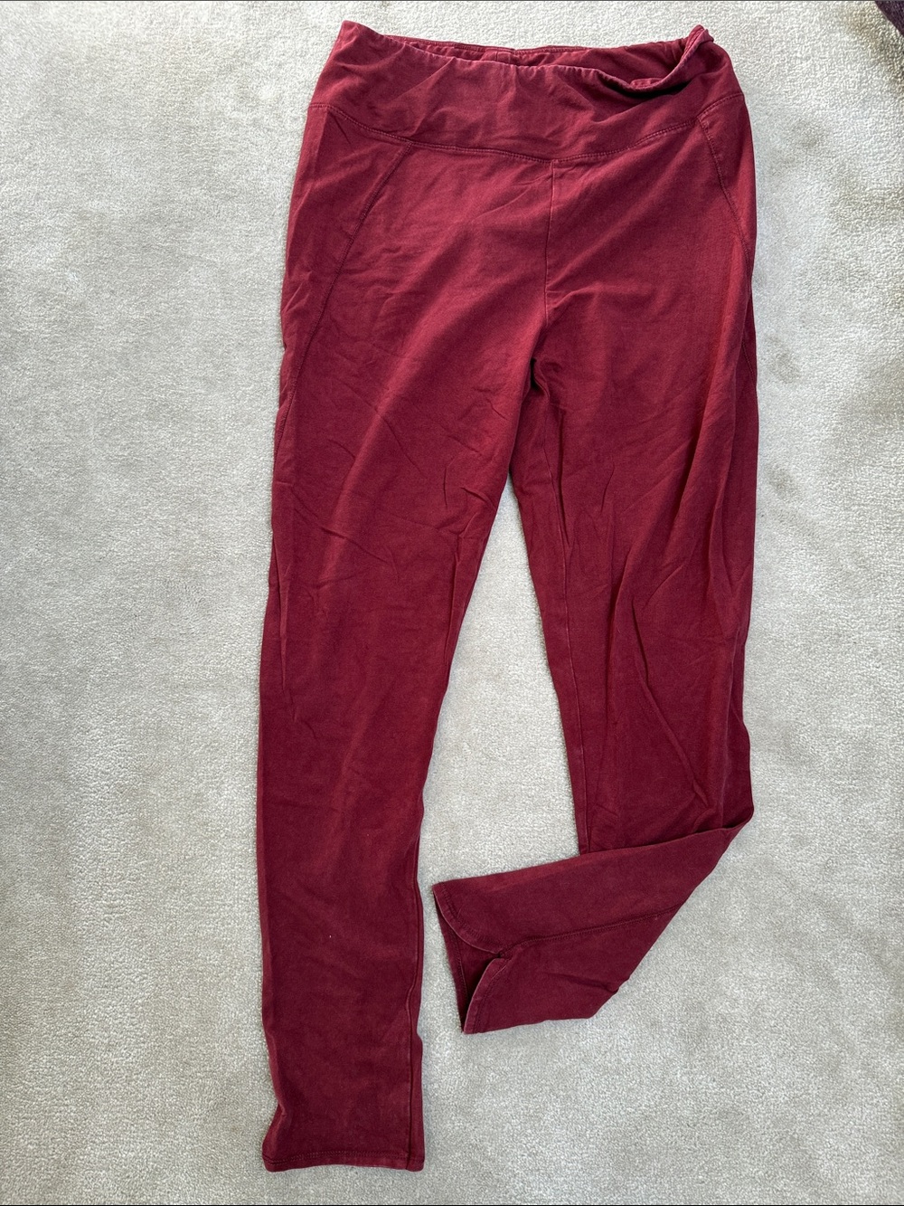 Like New! Anthropologie Women’s Maroon Leggings